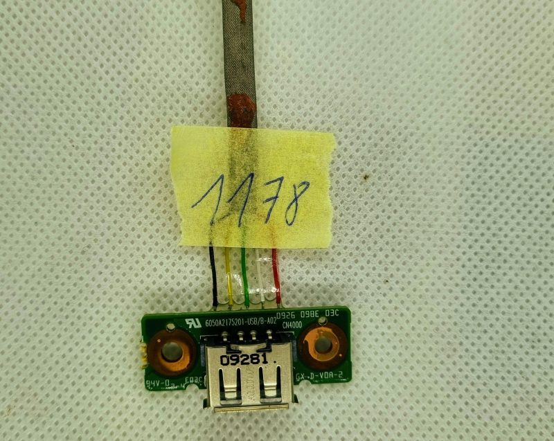 TOSHIBA SATELLITE L305 L355 L335D USB KONEKTOR - 6050A2175201