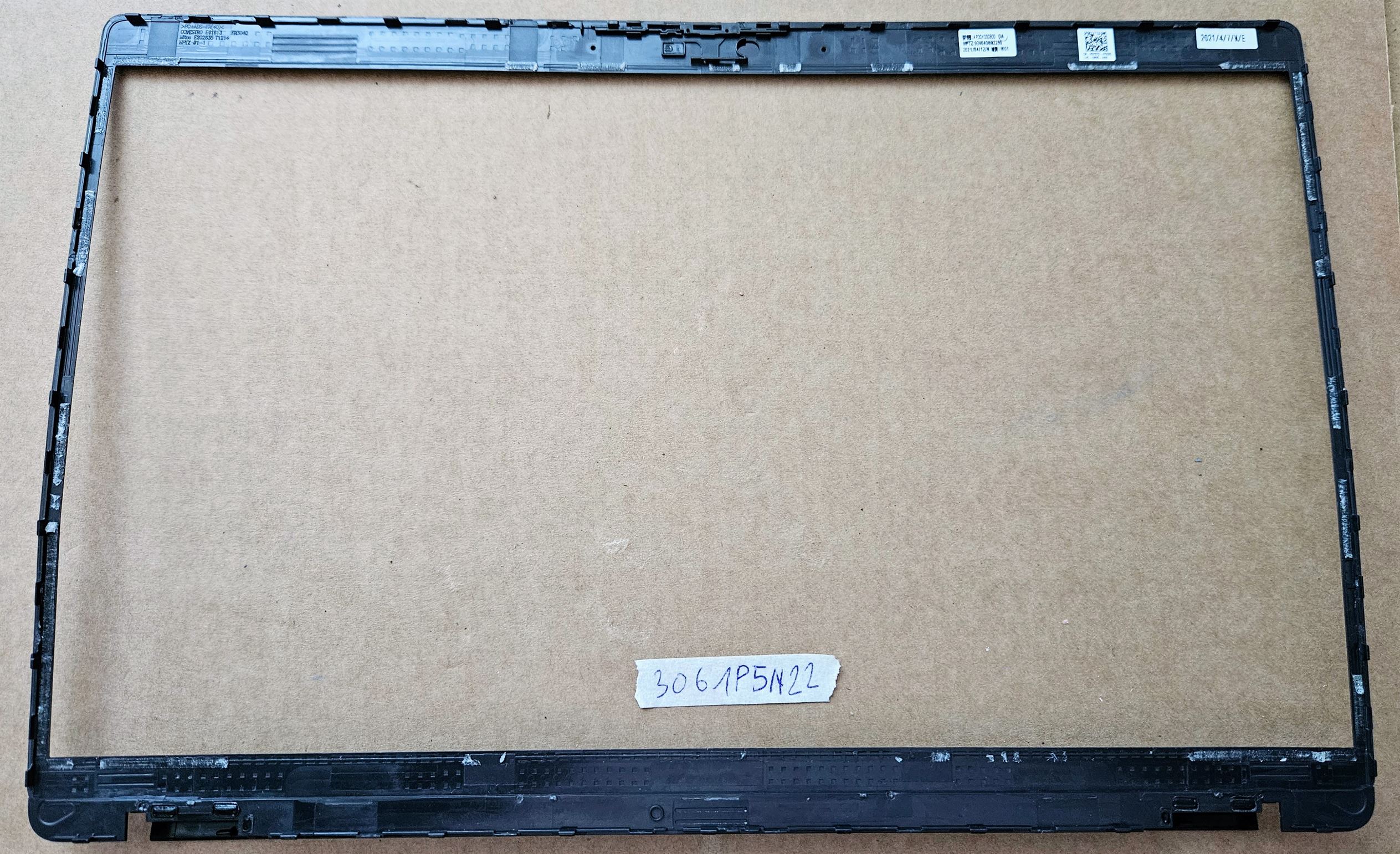 Dell Latitude 5420 LCD képernyő keret előlap + webkamera port 0GY37D GY37D - Eredeti cserealkatrészek laptophoz - Image 2