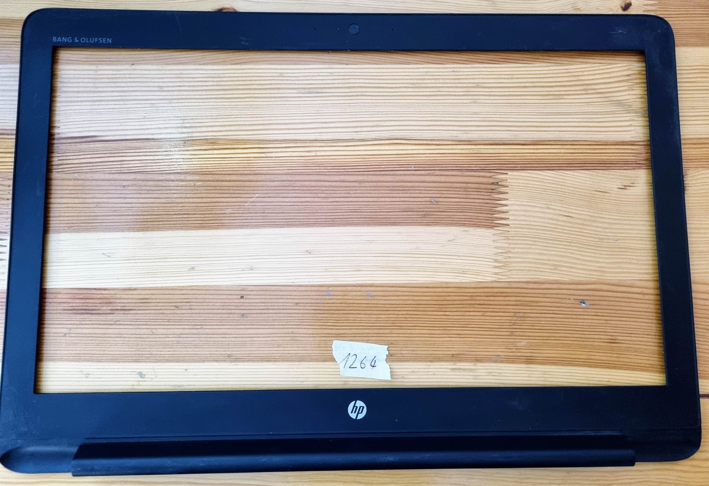 HP ZBook 15 G3 ZBook 15 G4 B Shell képernyőkeret képernyőkerethez AP1C3000200