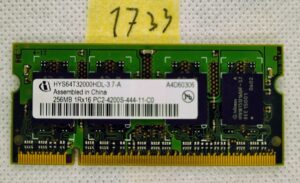 ÁLTALÁNOS HYS64T32000HDL-3 256MB PC2-4200 SODIMM
