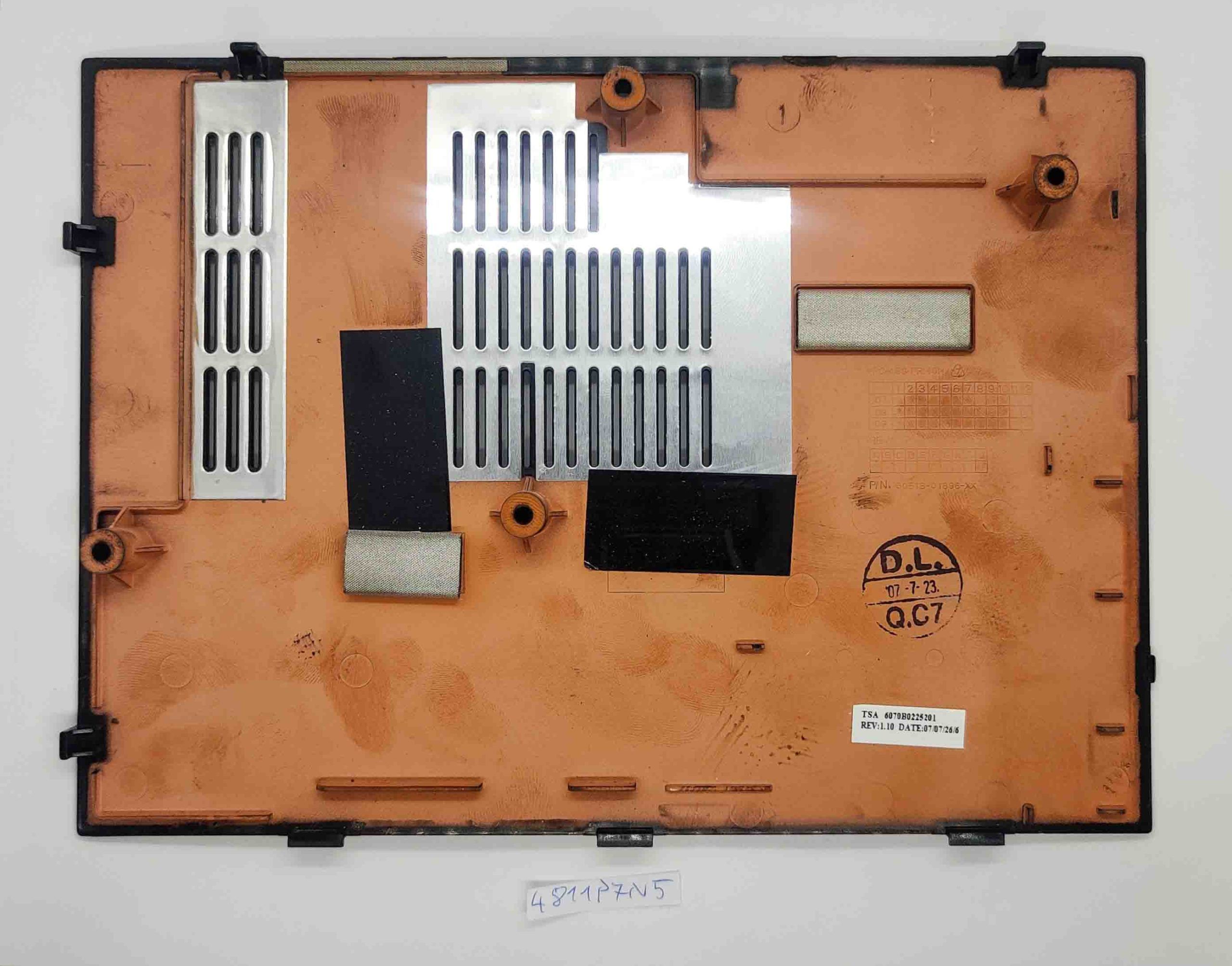Eredeti Fujitsu Esprimo V5515 RAM memória fedél ajtó alsó panel csere - Image 2