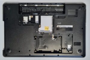 Eredeti HP Pavilion 630 635 laptop alsó burkolat váza 646838-001 Gyors szállítás