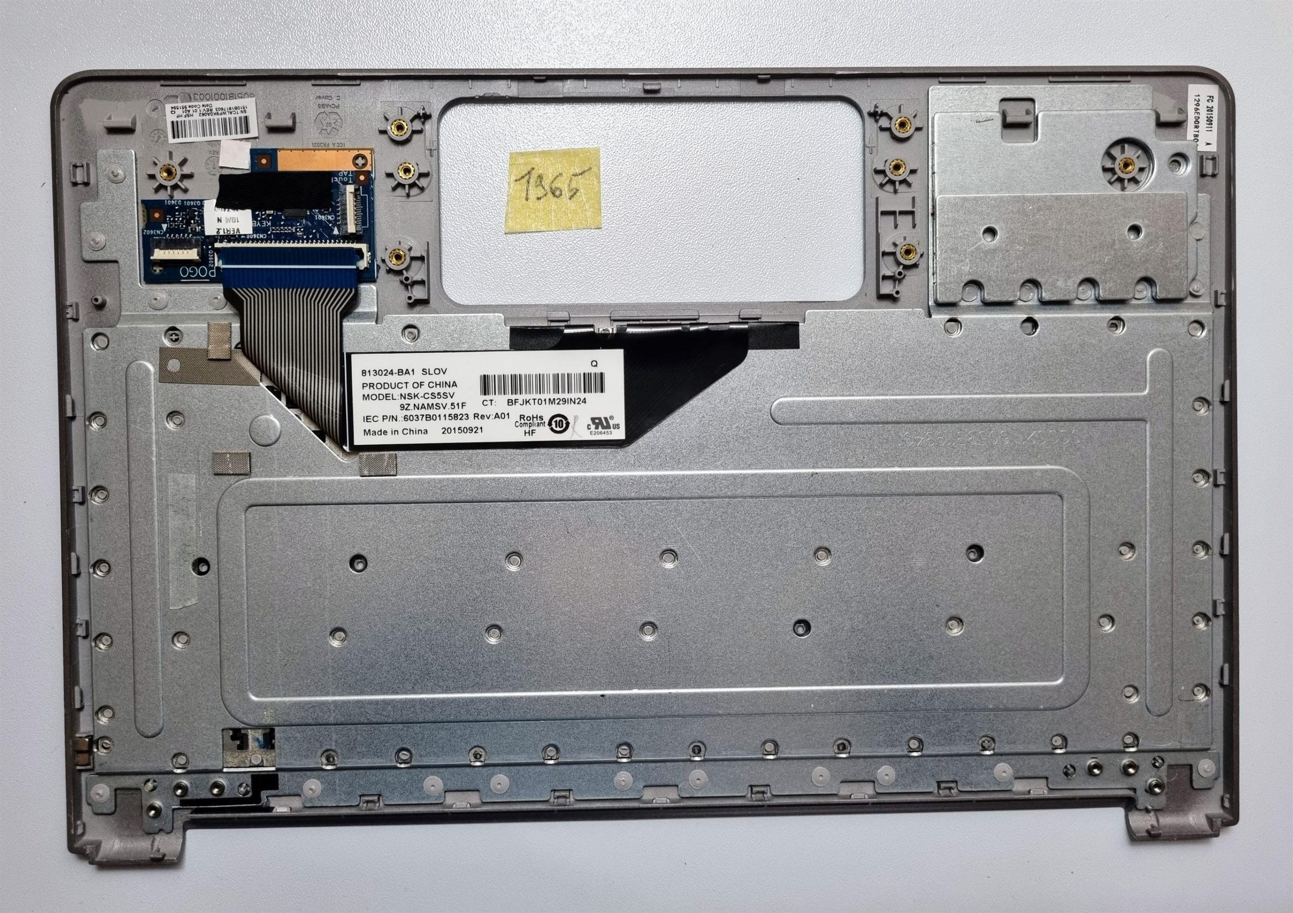 HP Pavilion 10-N200NA ház felső csuklótámasz és billentyűzet (nincs érintőpad) – eredeti csere - Image 2