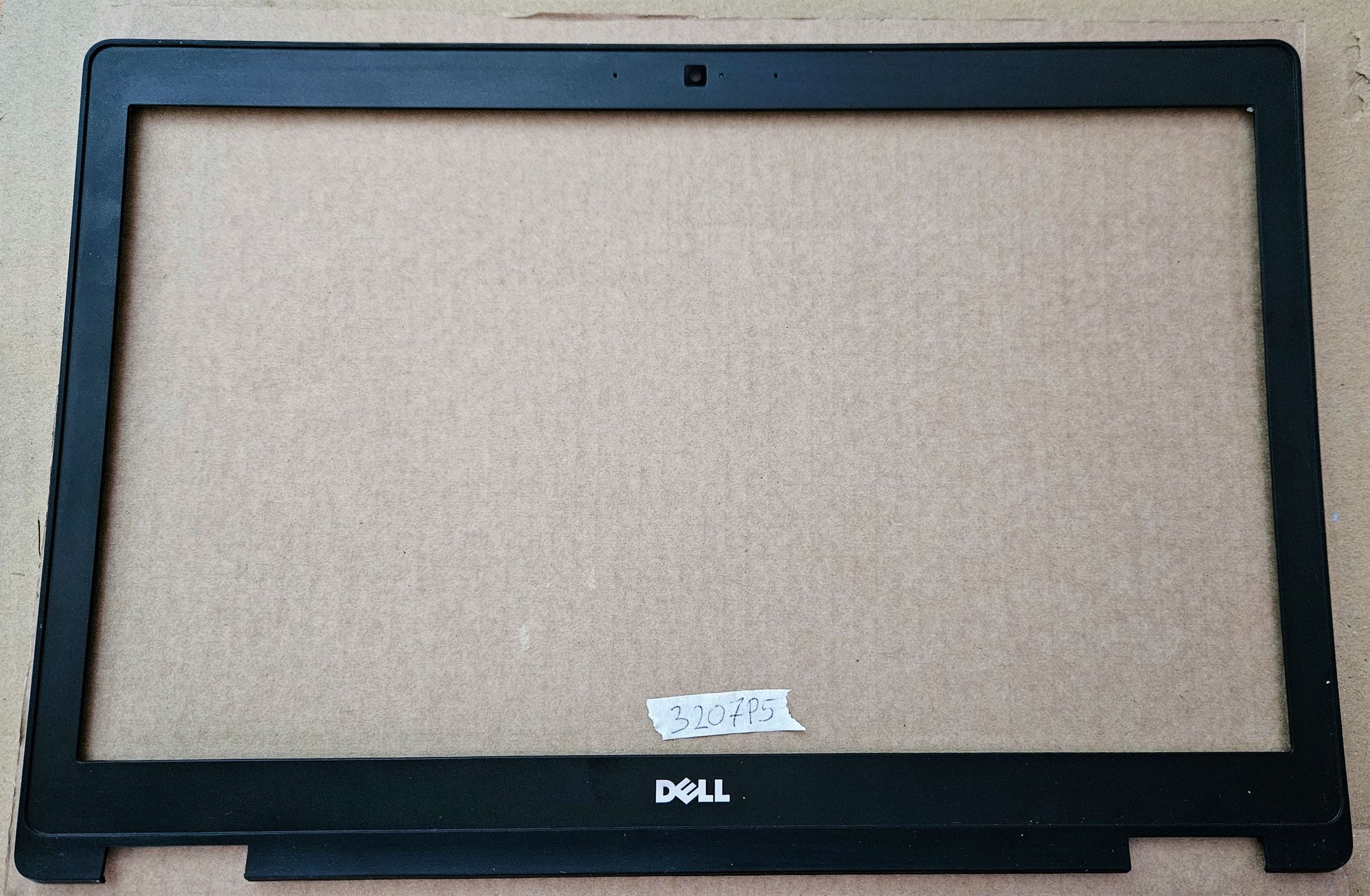 0GPM65 Dell Latitude 5580 Precision 3520 LCD elülső burkolat – Eredeti laptop-alkatrészek