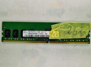 SKhynix DESKTOP 4 GB 1Rx8 PC4-2133P-SA0-11 DDR4 HMA451U6AFR8N-TF RAM memóriakártya