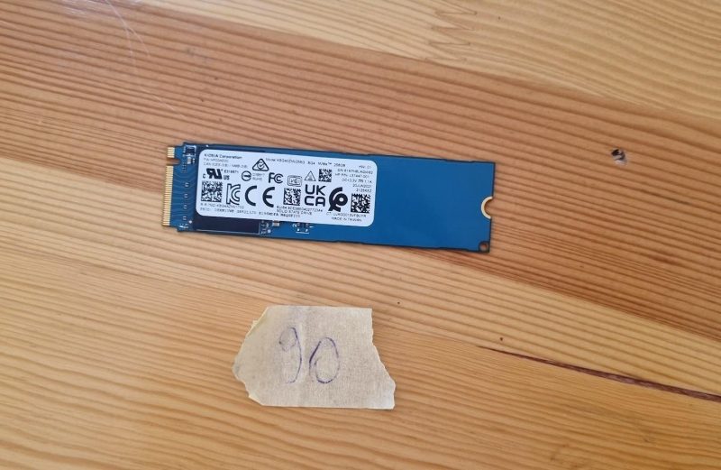 L57447-001 / KBG40ZNV256G SSD da 256 GB 2280 PCIe NVMe