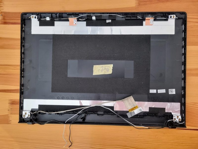 Cover posteriore LCD originale Lenovo G70-80 da 17,3" con cornice anteriore AP0U1000100 - immagine 2