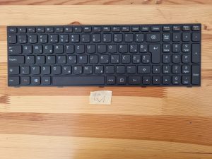 Tastiera per laptop per Lenovo 25214806 25214807 25214808 25214809 B70-80 SLO - Sloveno