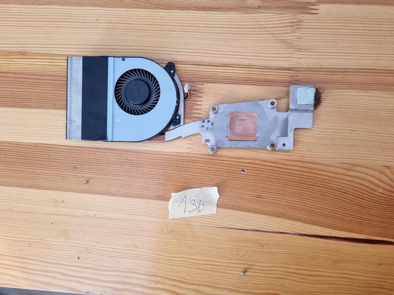 Ventola e dissipatore OEM per Dell Latitude E6520 0GT9XP - immagine 2