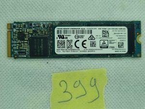 SSD NVMe M.2 Toshiba THNSN5512GPU7 originale da 256 GB