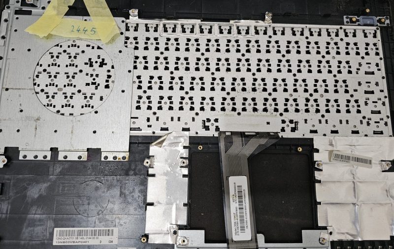 Tasti singoli per tastiera portatile Asus F552 Series - Layout UK, senza retroilluminazione - Codice OKNBO-612BWB00 - immagine 2