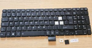 Sostituzione dei tasti della tastiera Toshiba Satellite (AEBLIR00010, MP-13R86U4-920)