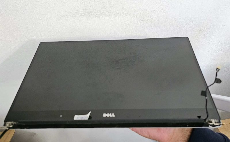 Touch screen funzionante originale Dell XPS 15 9550 + coperchio superiore per laptop | Coperchio di ricambio OEM | Parte superiore - immagine 3