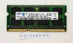 2 GB di RAM DDR3 Samsung M471B5673FH0-CF8 per Lenovo Edge 15 0301 2Rx8 PC3-8500S