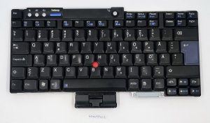 42T3164 - Tastiera finlandese svedese IBM Lenovo per R61 e R61i