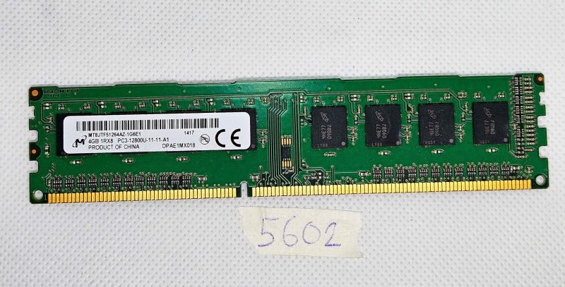 Modulo di memoria ad alta velocità da 4 GB DDR3 1600 MHz PC3-12800U 1Rx8 per desktop