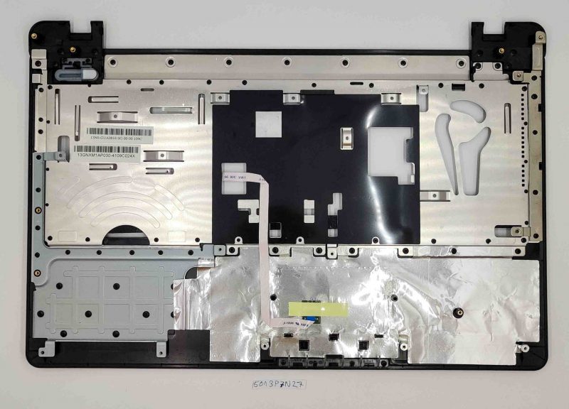 Poggiapolsi Asus K52J – Ricambio originale per laptop Asus K52J – Alta qualità e durevole - immagine 2