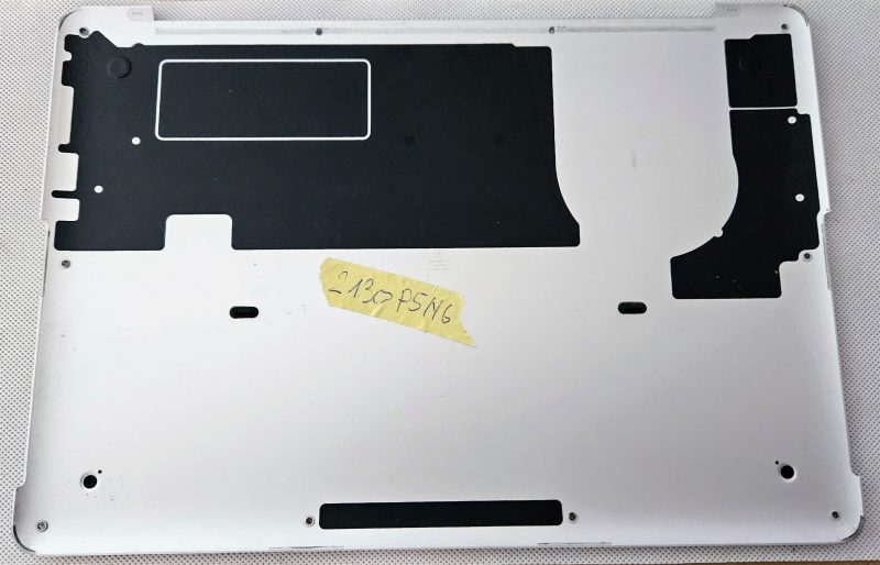 Copertura inferiore MacBook Pro Retina 13 pollici inizio 2015 argento Wi-Fi A1502 MacBookPro12,1 - immagine 2