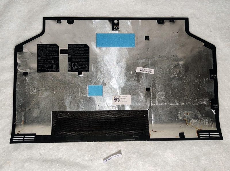 Coperchio della memoria HDD dello sportello inferiore del case Dell Latitude E5530 K3KWK 0K3KWK Parti per laptop - immagine 2