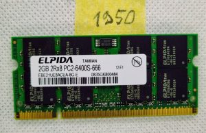 Modulo di memoria RAM per laptop Elpida 2GB 2Rx8 PC2-6400S-666: prestazioni affidabili!