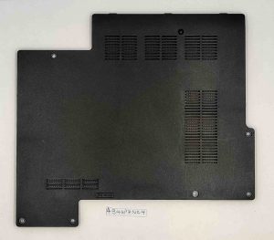 Fujitsu LifeBook AH531 AH512 A531 Base Cover Pannello Porta Parte CP515947-01
