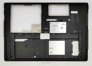 Parte di ricambio per la base inferiore del case del Fujitsu Lifebook U745 CP683662-01
