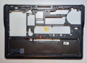 Gruppo coperchio base inferiore originale Dell Latitude E7440 0YGJ08