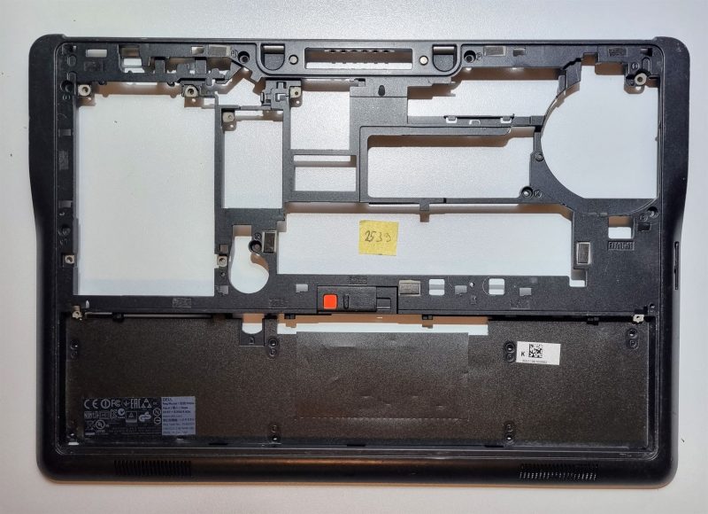 Gruppo coperchio base inferiore originale Dell Latitude E7440 0YGJ08