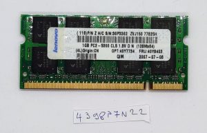 Modulo di memoria IBM originale da 1 GB DDR2-667 MHz PC2-5300 non-ECC Unbuffered CL5 a 200 pin SoDimm Dual Rank 36P3362