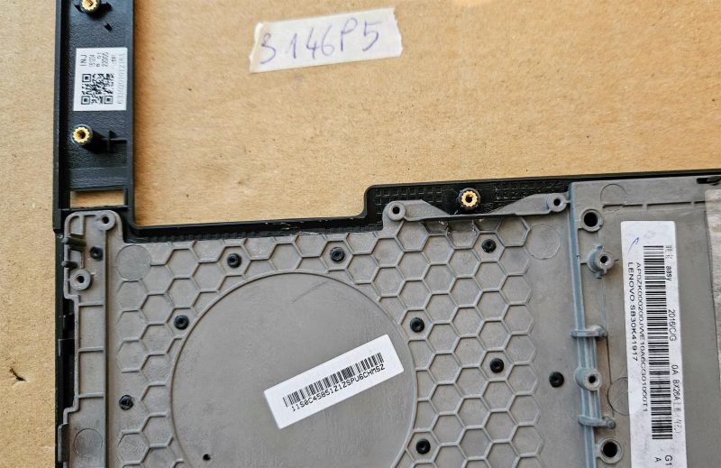 Ricambi originali per laptop Lenovo ThinkPad X260 Palmrest AP0ZK000200 - immagine 2