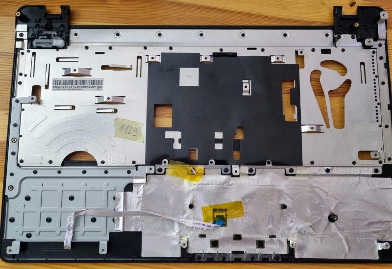 Poggiapolsi originale con touchpad - Asus K52J - 36KJ3TCJN00 - immagine 2