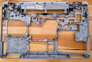 H0G2V AM0VI000503 COPERCHIO BASE OEM DELL LATITUDE E6540 P29F