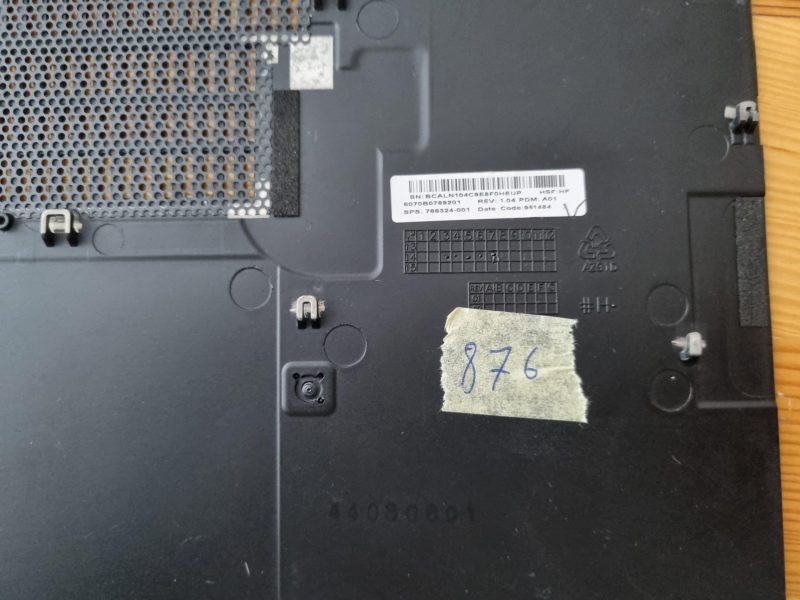 Coperchio inferiore/piastra posteriore per HP EliteBook 840 G1 - 766324-001 - immagine 3