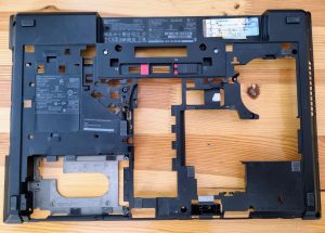 Telaio inferiore HP EliteBook 8570P Series 641182-001