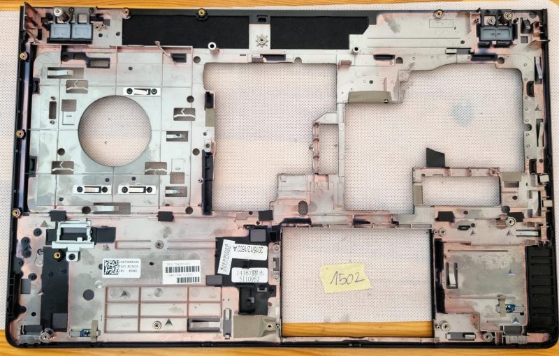 Poggiapolsi per laptop HP ZBook 15 G2 da 15,6" AP0TJ000100 734281-001 - immagine 2