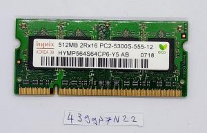 Modulo di memoria RAM per laptop Hynix da 512 MB 2Rx16 PC2-5300-555-12