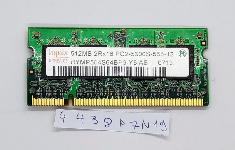 RAM per laptop 512 MB 2RX16 PC2-5300S-555-12