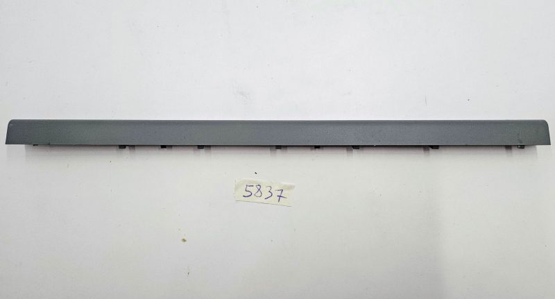 Coperchio cerniera LCD Lenovo IdeaPad 3 5CB0X57442 – Sostituzione componenti laptop
