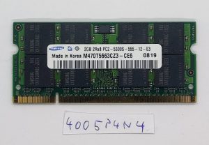 Memoria RAM So-DIMM originale Samsung da 2 GB PC2-5300S M470T5663CZ3-CE6