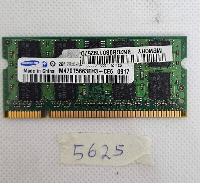 M470T5663EH3-CE6 RAM per laptop 2 GB PC2 DDR2 2Rx8 - Modulo di ricambio originale