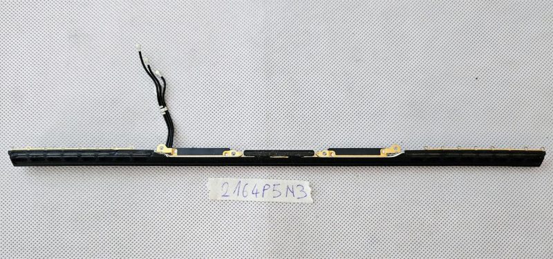 Barra dell'antenna per MacBook Pro 15" Retina (fine 2016-2019) - Ricambio originale