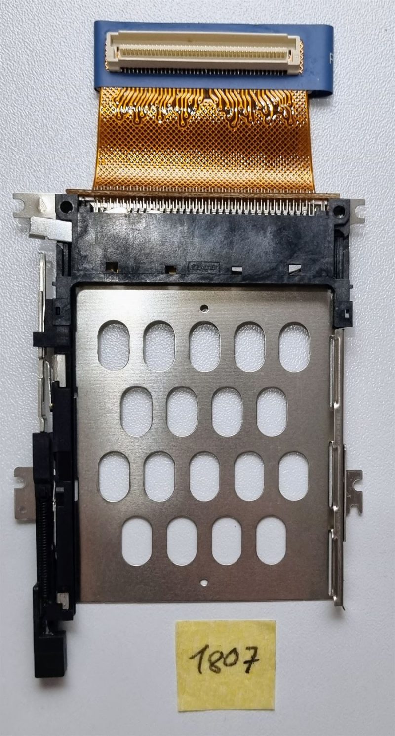 Connettore per gabbia slot PCMCIA OEM Dell Latitude D620 TYCO 1871169 per laptop - immagine 2