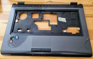 COPERCHIO SUPERIORE + TOUCHPAD ORIGINALE TOSHIBA SATELLITE L300-2CZ V000133220
