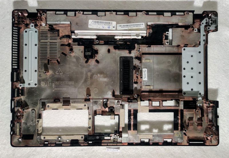 Cover inferiore originale per Acer Aspire 5551 5551G - Ricambi originali per laptop - immagine 2