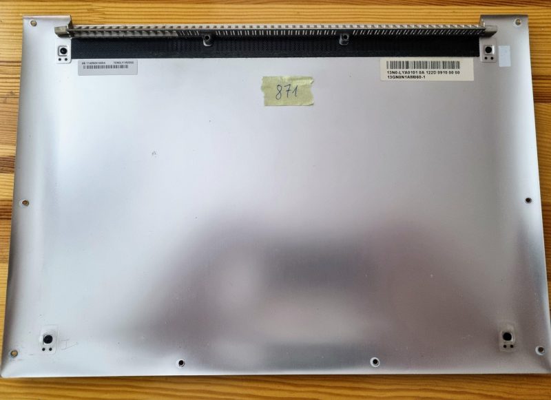 Il fondo, la parte inferiore e il case inferiore originali /13N0 provengono da un Asus UX31E - immagine 3