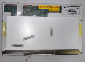 DISPLAY LCD SAMSUNG CCFL 15,4 POLLICI PER NOTEBOOK LAPTOP LTN154X3-L03 30 PIN