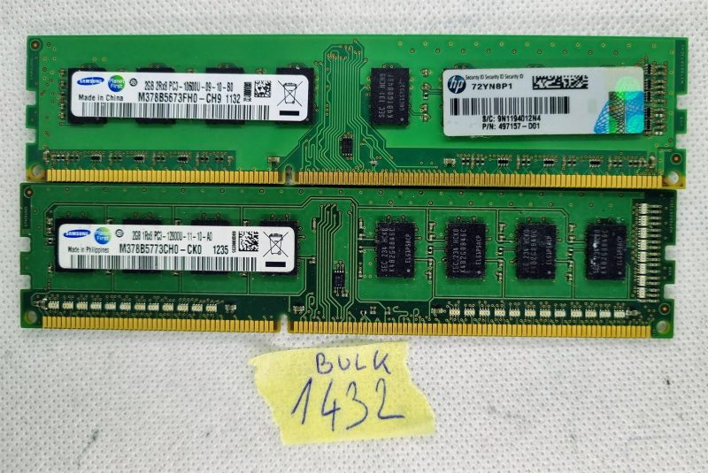 BULK 2 x Samsung 2 GB RAM DDR3 PC3-10600U 1333 MHz non ECC DIMM Memoria M378B5673FH0-CH9