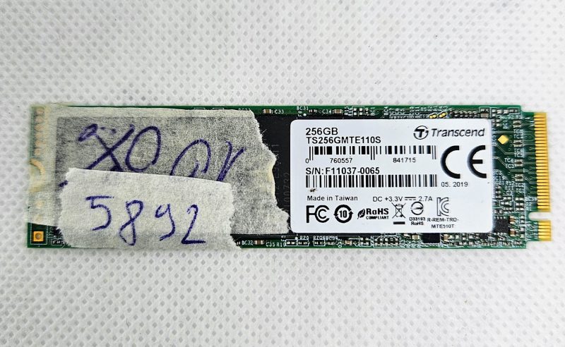 Transcend TS256GMTE110S 256 GB NVMe SSD – 100% integro – Componenti per laptop M.2 PCIe