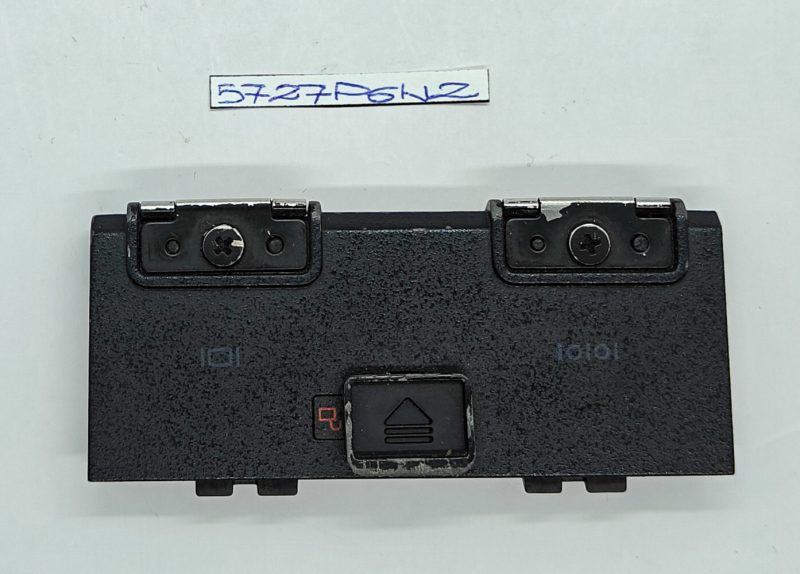 Porta I/O Dell Latitude Rugged 7404 usata, testata e in buone condizioni.