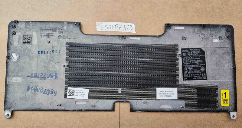 Sportello inferiore originale usato per Dell Latitude E7250 08MV8D 8MV8D ricambio per codice prodotto Dell - immagine 2